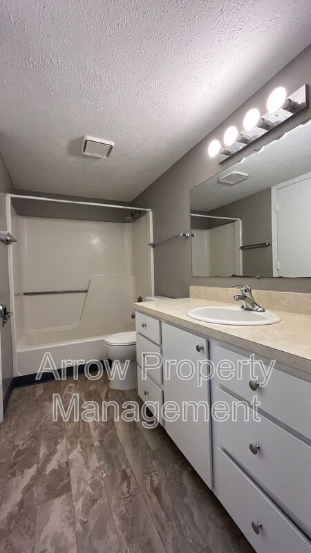 Building Photo - 1500 S Folsom St