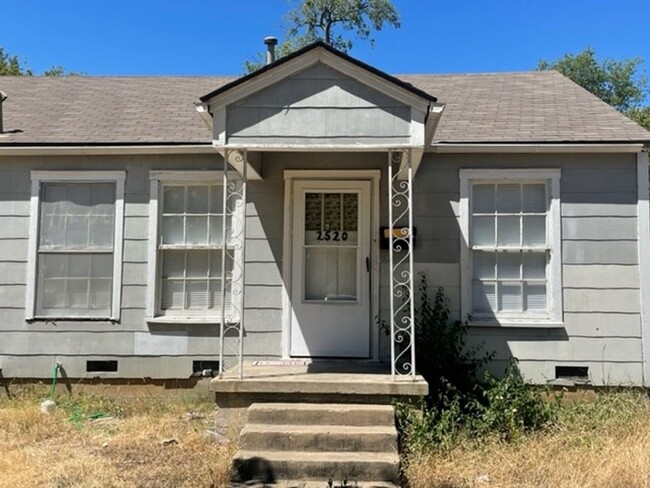 Primary Photo - Beautiful Home in Waco, TX