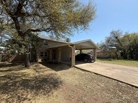 Building Photo - BK Enterprises (3302 Dunliegh Dr)