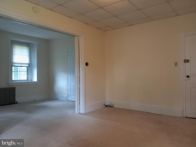 Building Photo - 1926 Hilltown Pike