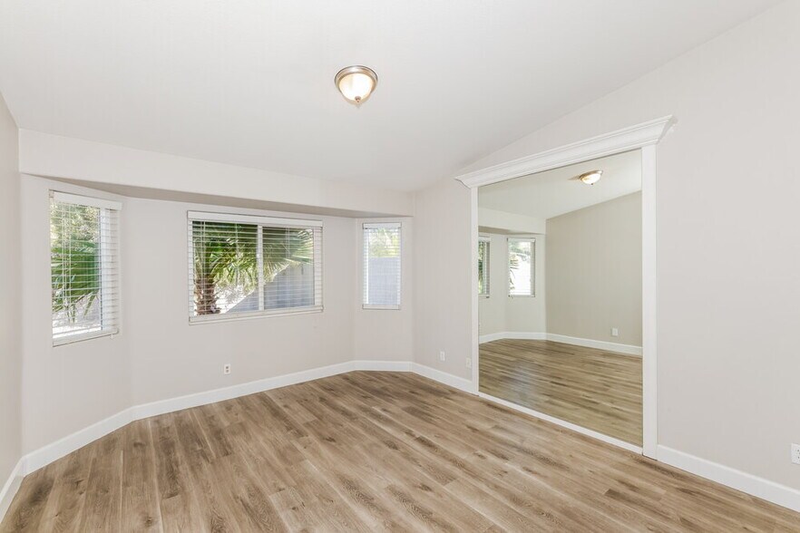 Building Photo - 5208 Still Breeze Ave