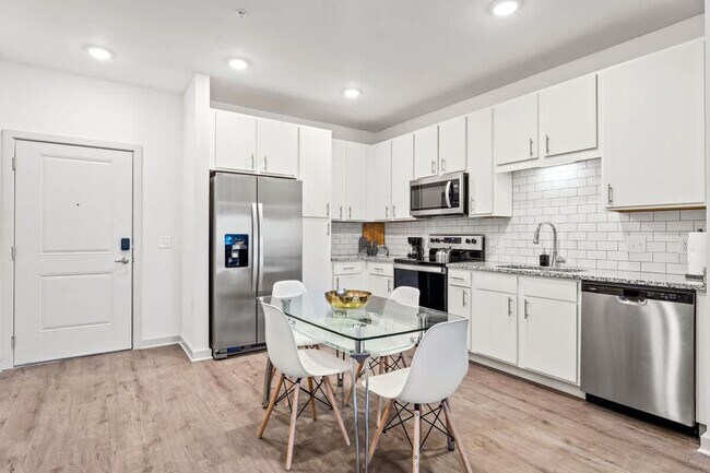 Building Photo - 14533 Star Water Rd