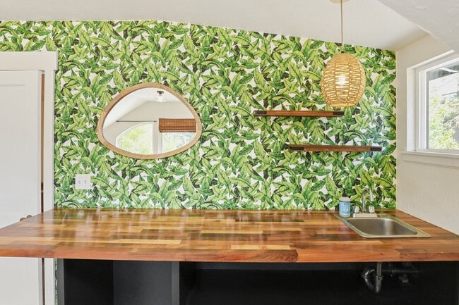 Building Photo - Monroe Four Bedroom on Acreage - Rare Find! $500 Off Move In Costs