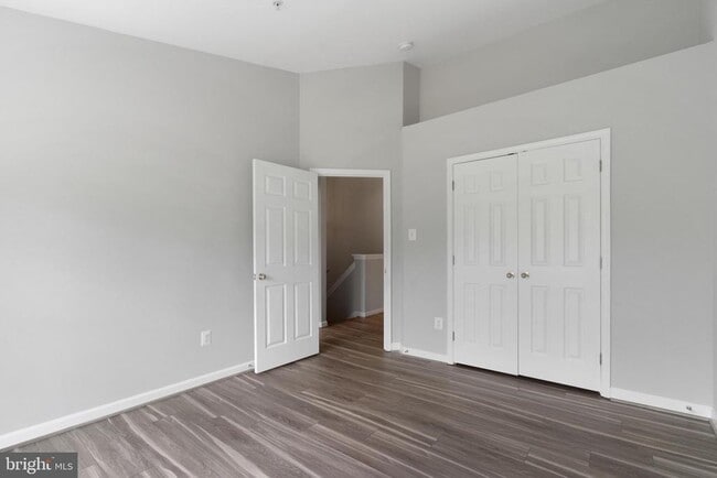 Building Photo - 7041 Water Oak Rd