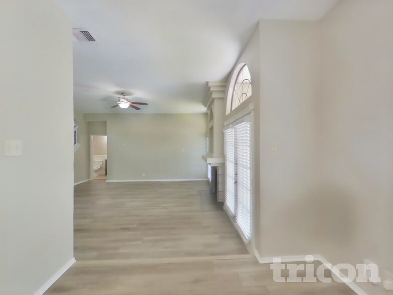 Building Photo - 8028 Copper Trail Dr