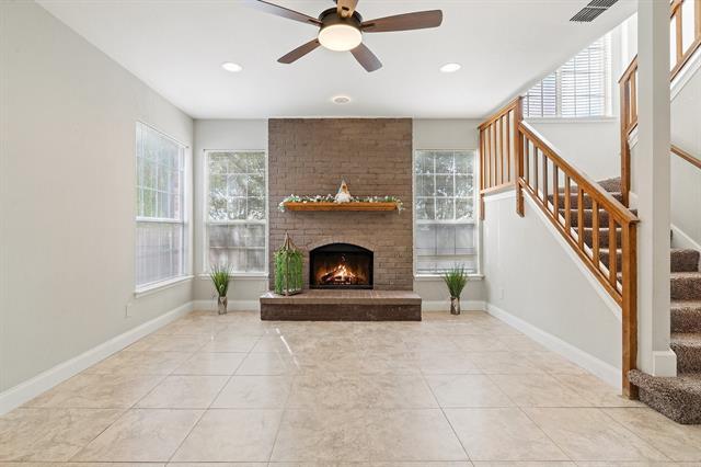 Building Photo - 5300 La Viva Ln