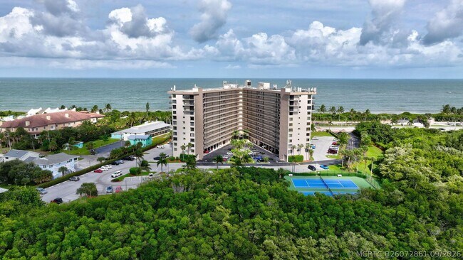 Building Photo - 801 S Ocean Dr