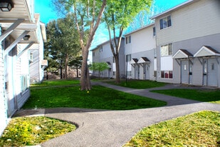 Building Photo - Swan Landing Apartments