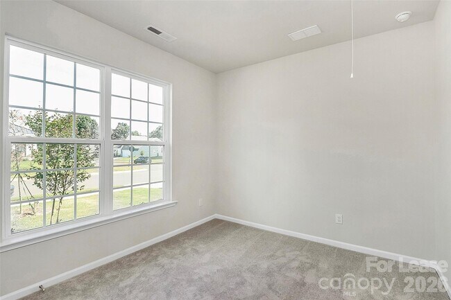 Building Photo - 148 Pampas Pl