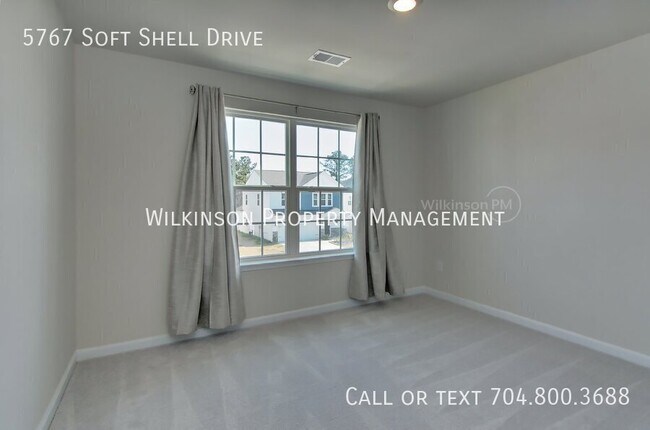 Building Photo - 5767 Soft Shell Dr