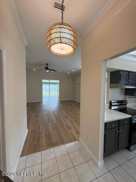 Building Photo - 256 Kingston Dr