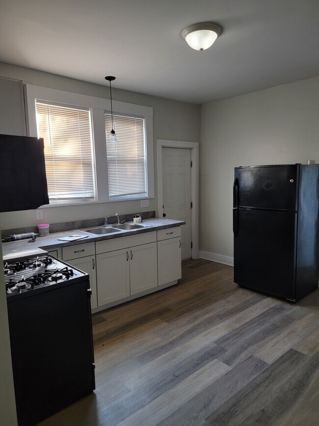 Building Photo - 1444 Union St