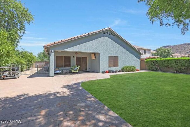 Building Photo - 27112 N 56th Dr