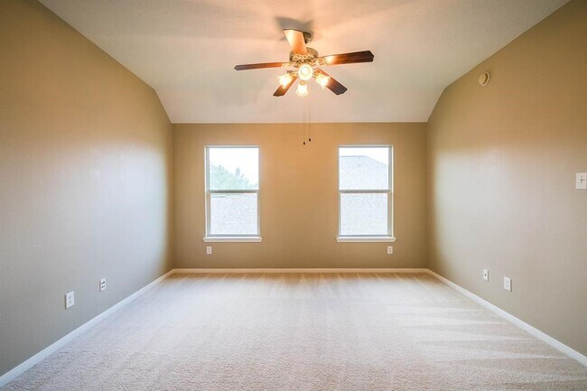 Building Photo - 11314 Sandermeyer Dr