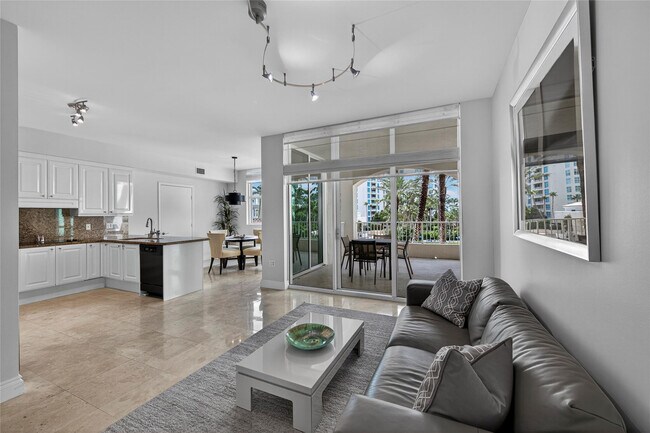 Building Photo - 3700 S Ocean Blvd