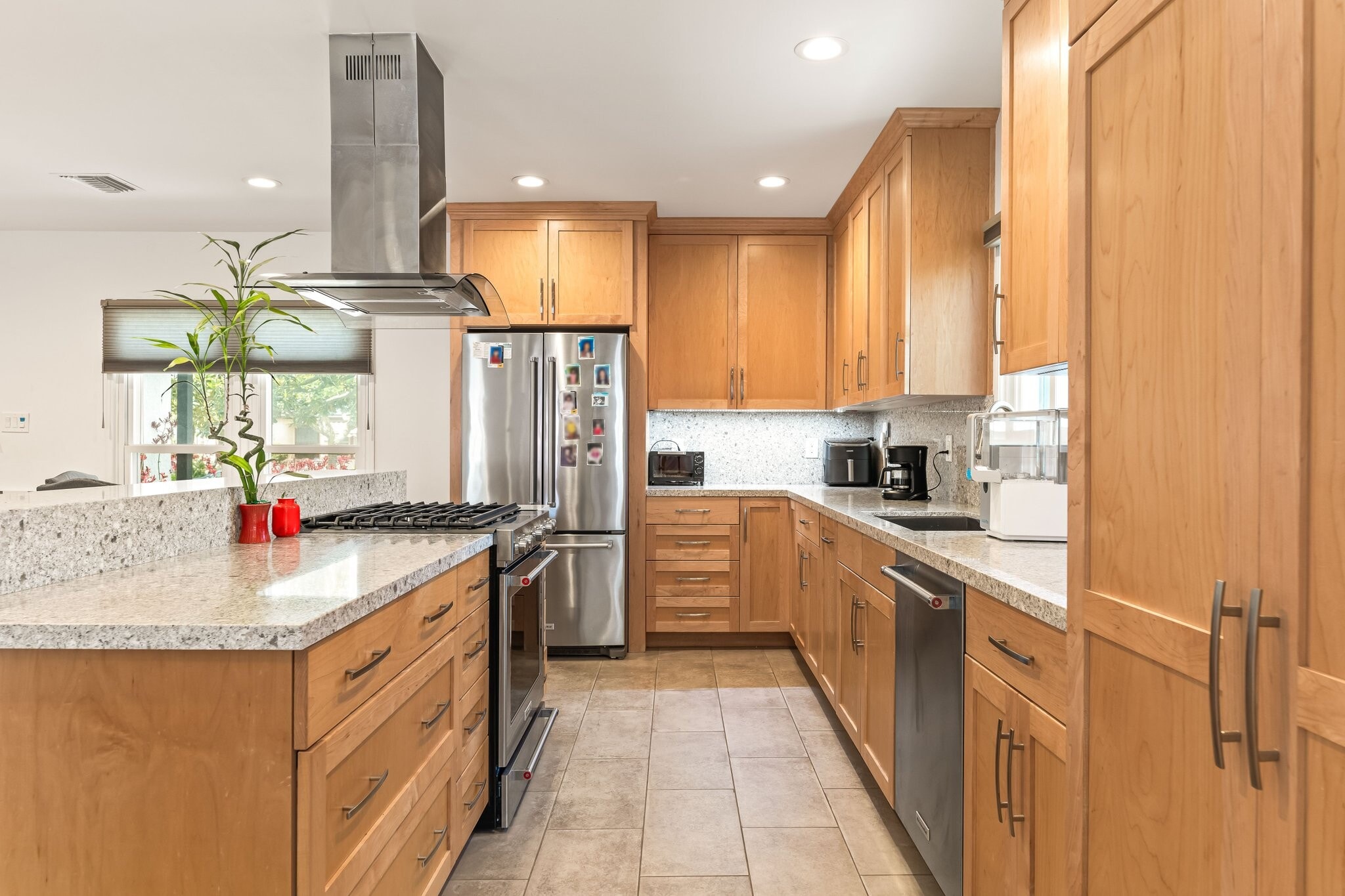 Building Photo - 6472 W 85th Pl