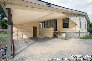Building Photo - 223 Northill Dr