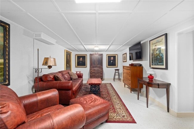 Building Photo - 6 Cliff Ter