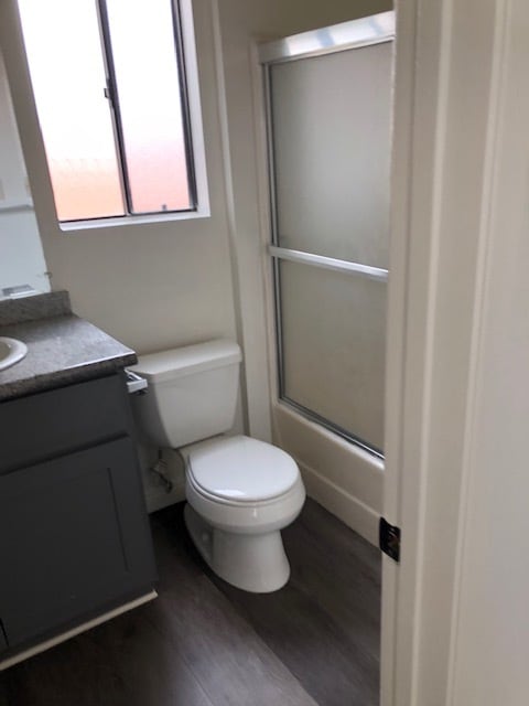 Building Photo - 1339 N Sycamore Ave