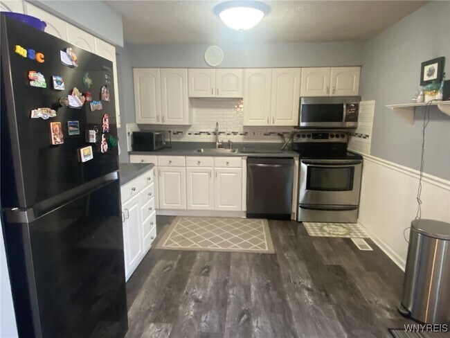 Building Photo - 36 Altair Dr