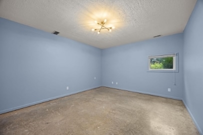 Building Photo - 73 Waters Rd