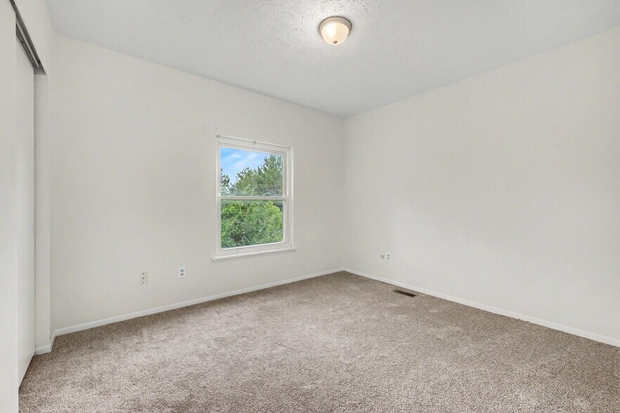 Building Photo - 7711 Brams Hill Dr