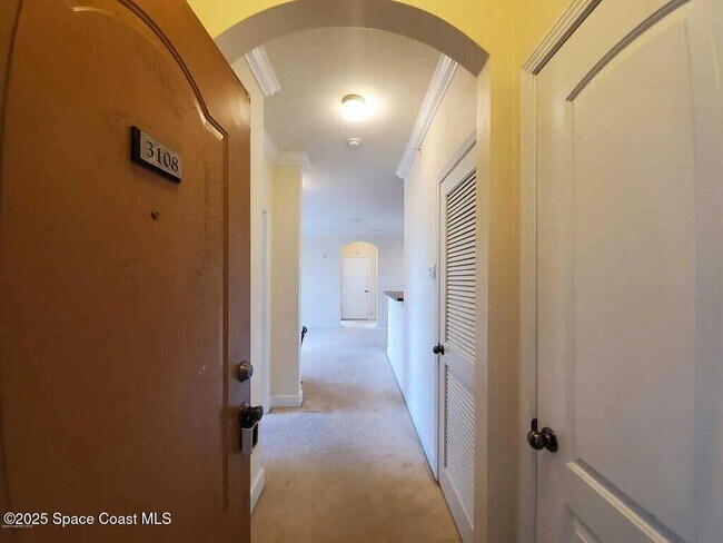 Building Photo - 6470 Borasco Dr