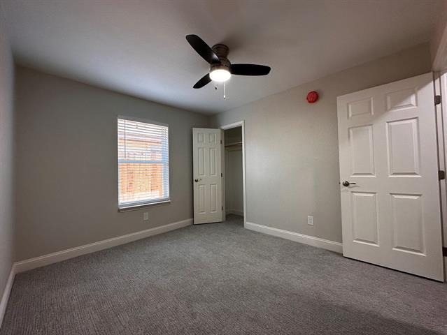 Building Photo - 2143 Gilford St