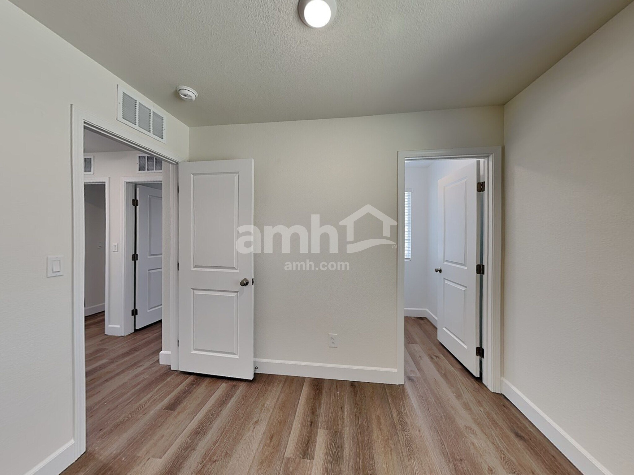 Building Photo - 149 Nico Azalea Ln