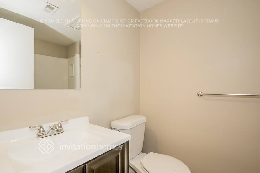 Building Photo - 3895 Rock Mill Pkwy