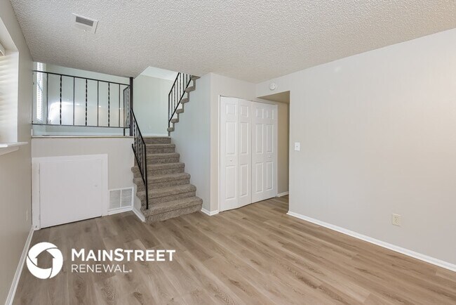 Building Photo - 2551 S Kittredge Way