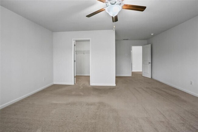 Building Photo - 206 Britt Dr