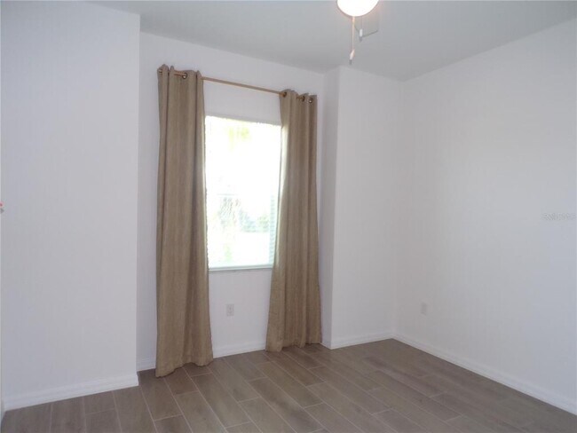 Building Photo - 15255 River Birch Ct