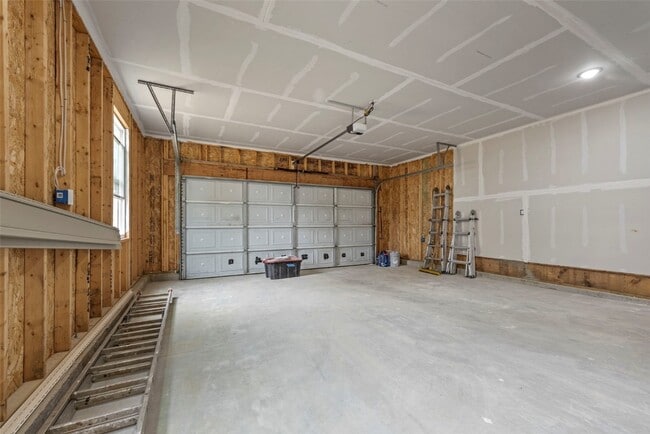 Building Photo - 630 Booneslick Rd