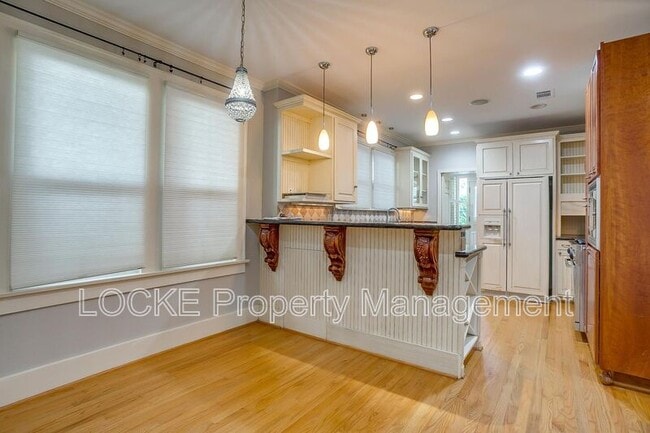 Building Photo - 4022 Bunting Ave