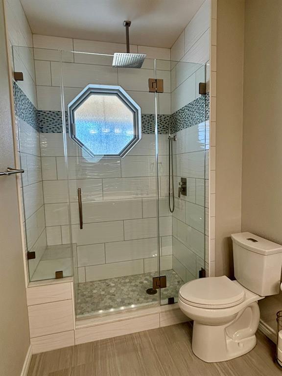 Building Photo - 121 Post Oak Ln