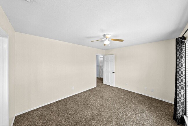 Building Photo - This is the one that checks all the boxes.