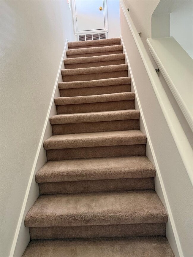 Building Photo - 111 Mist Flower Dr