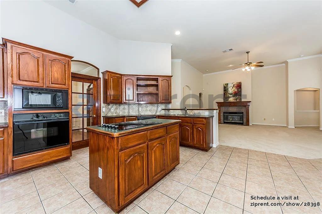 Building Photo - 3616 Sam Rayburn Trail