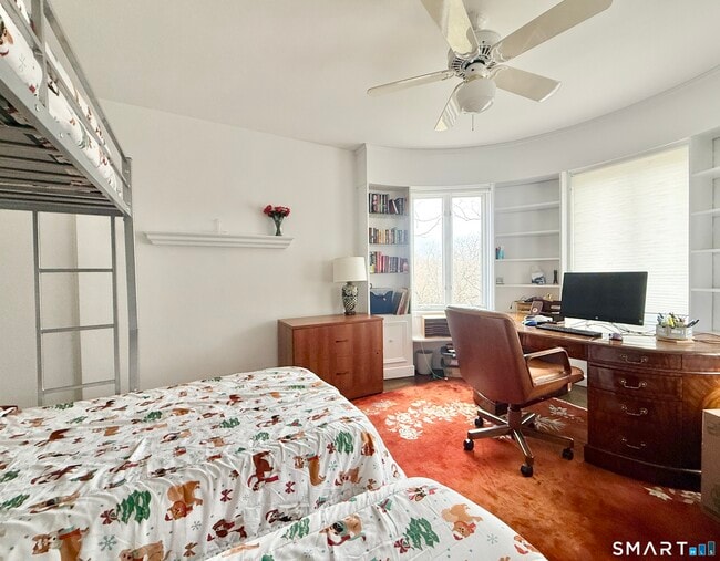 Building Photo - 57 Drum Hill Ln