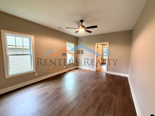 Building Photo - Charming Newer Construction Home with Garage & Fenced Yard