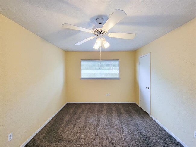 Building Photo - 16614 Cairnway Dr