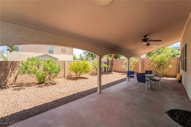 Building Photo - 11696 Rossovino St