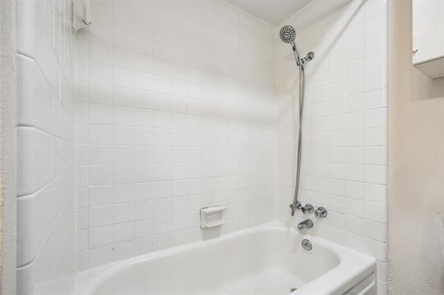 Building Photo - 5138 Amesbury Dr