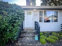 Building Photo - 4Bd/1.5Ba Seattle House