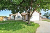 Building Photo - 604 Smith Ct