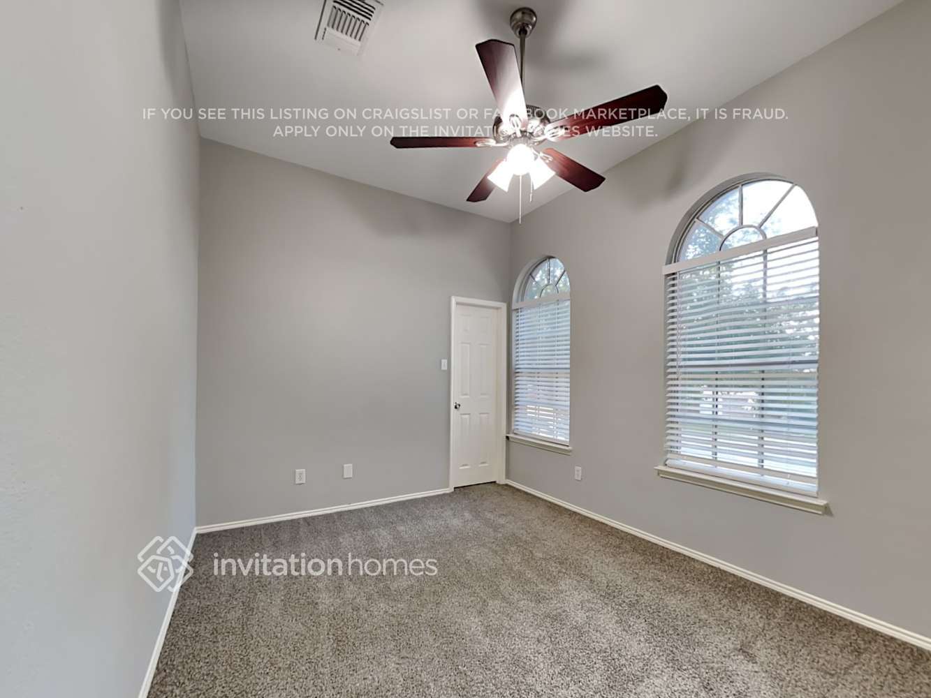 Building Photo - 801 Dayspring Dr