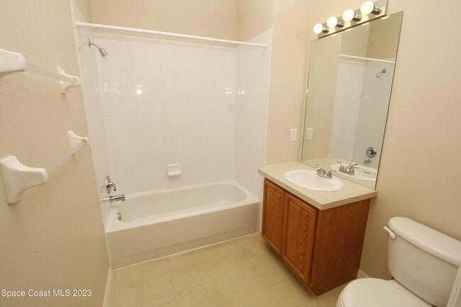 Building Photo - 912 Handsome Cab Ln