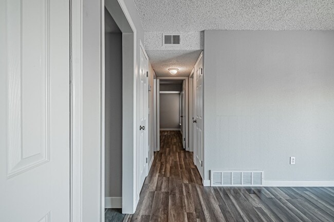 Building Photo - ONE MONTH FREE! 2BD, 1BA Remodeled Westminster Condo. One Parking Spot. Washer/ Dryer Included.