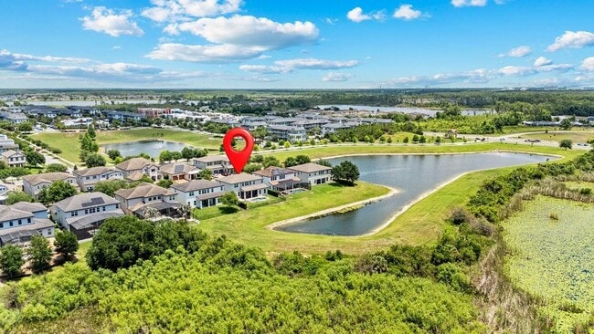 Building Photo - 9586 Meadow Hunt Way